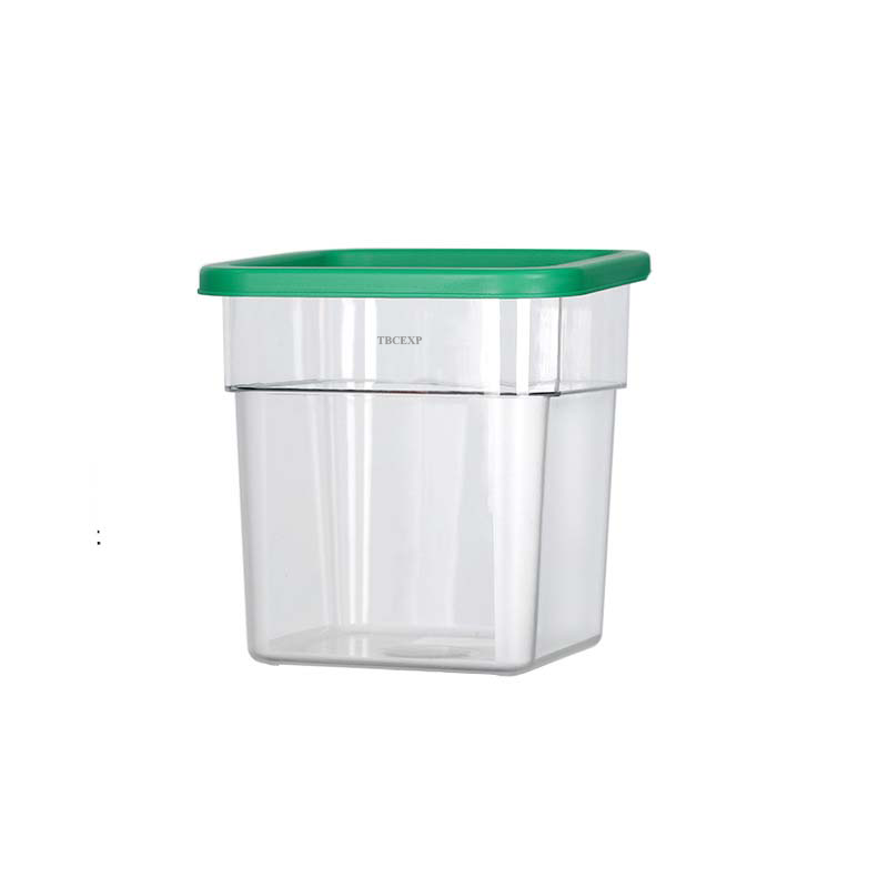 4 Qt. Clear Graduated Square Polycarbonate Food Storage Container 131233#